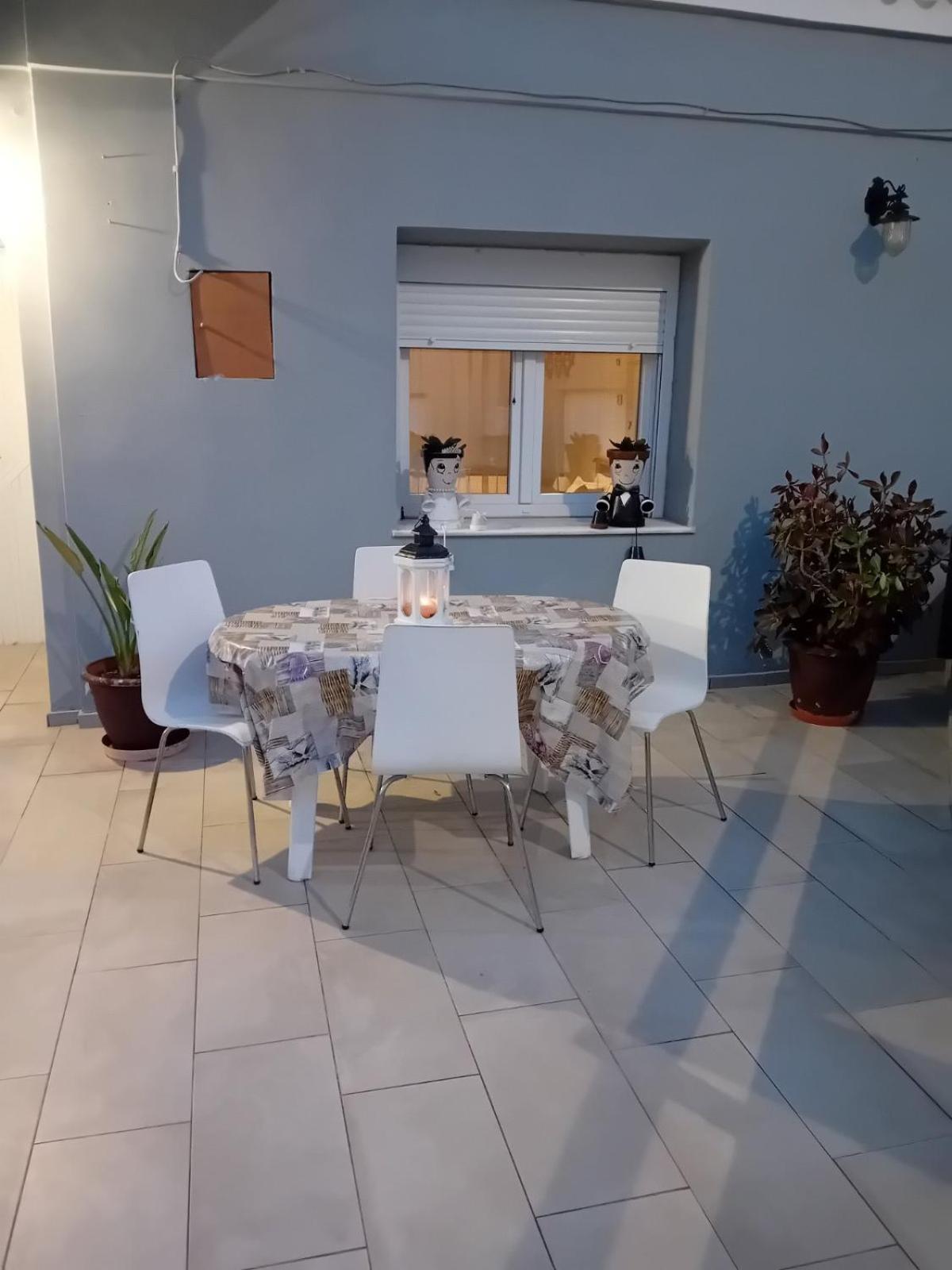 Katerina'S Apartments Κίνι Εξωτερικό φωτογραφία