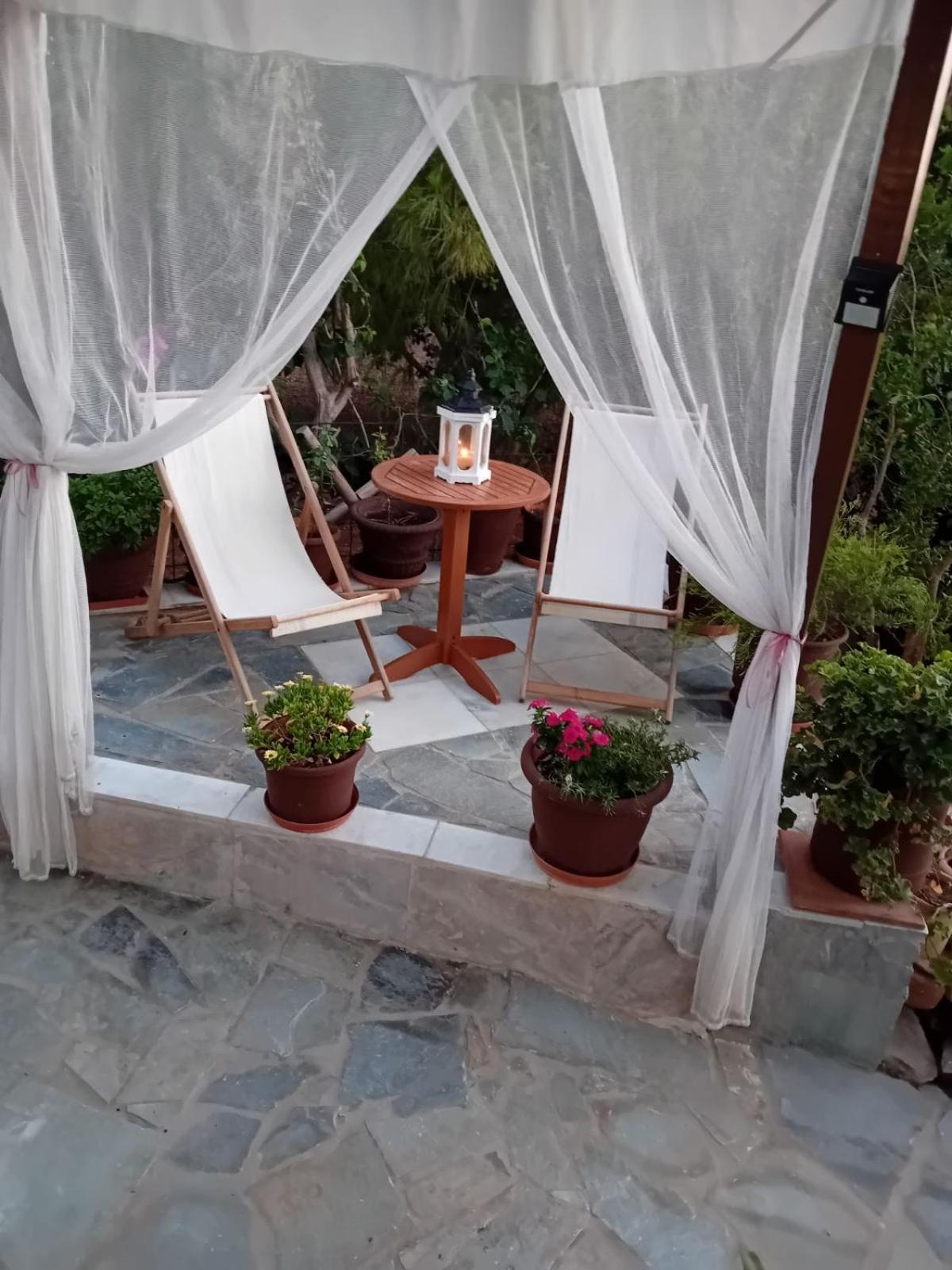 Katerina'S Apartments Κίνι Εξωτερικό φωτογραφία
